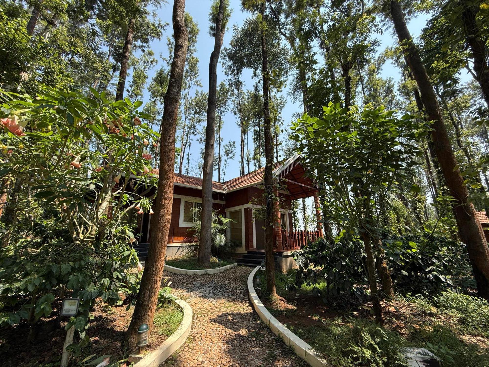 Coffee Grove Resort Chikmagalūr Eksteriør bilde